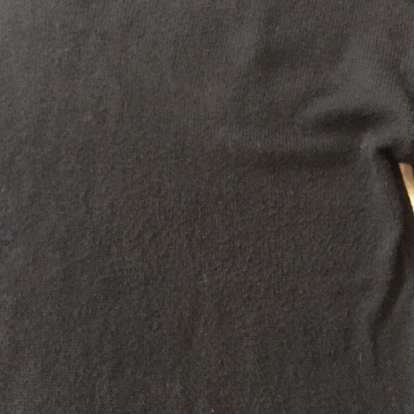 LAST CHANCE Old Navy Black Tunic Sweater - Picture 4 of 8